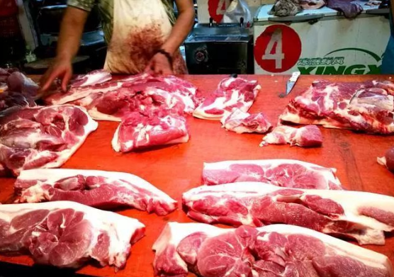 餐飲服務(wù)商：關(guān)注豬肉價格猛漲，即將趕超牛肉